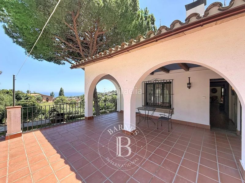 Foto ab7df550-5e84-437a-9067-b6d7dbef839a. Casa en Premià de Dalt