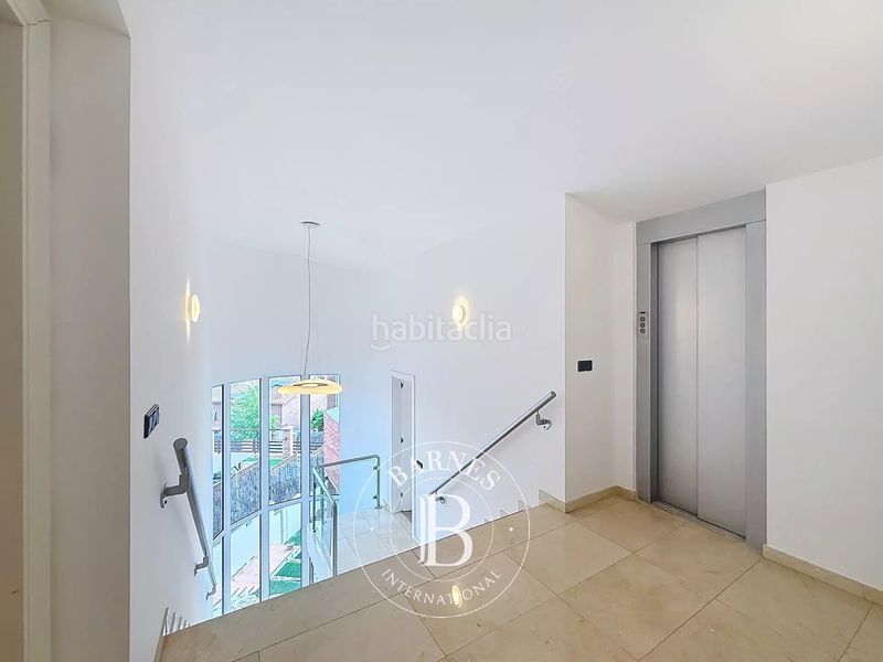 Foto 33cd828d-ea0a-43ca-aeff-59958da5e89e. Casa amb calefacció aparcament piscina a Nucli Urbà Argentona