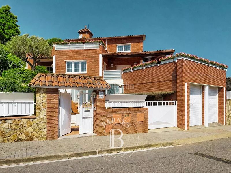 Foto 84b5f632-b14c-4131-8c24-15e0c84d2a11. Haus mit heizung parking pool in Nucli Urbà Argentona