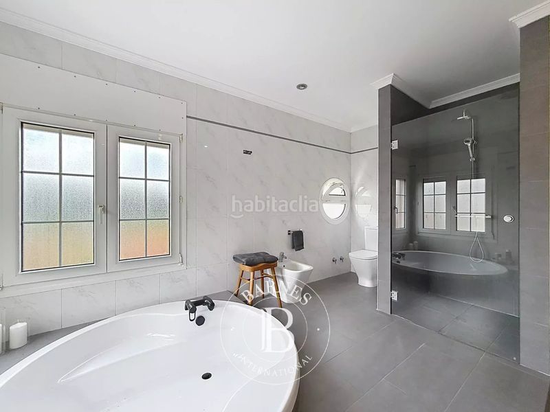 Foto 66faee18-10ab-4389-a5ac-6085ef7565f7. House with heating parking pool in Nucli Urbà Argentona