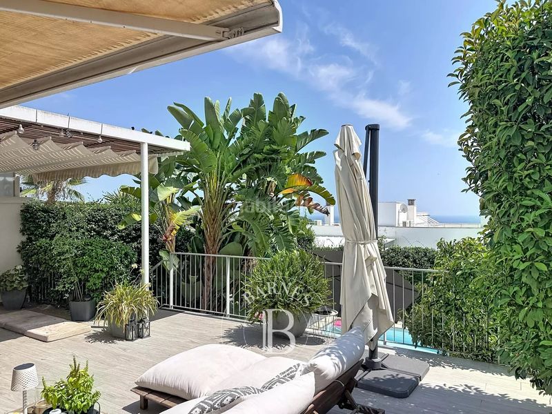 Foto c3b64e4a-6821-49cb-a714-3f18cfe954ff. Maison jumelée avec chauffage parking piscine dans Vallveric Mataró