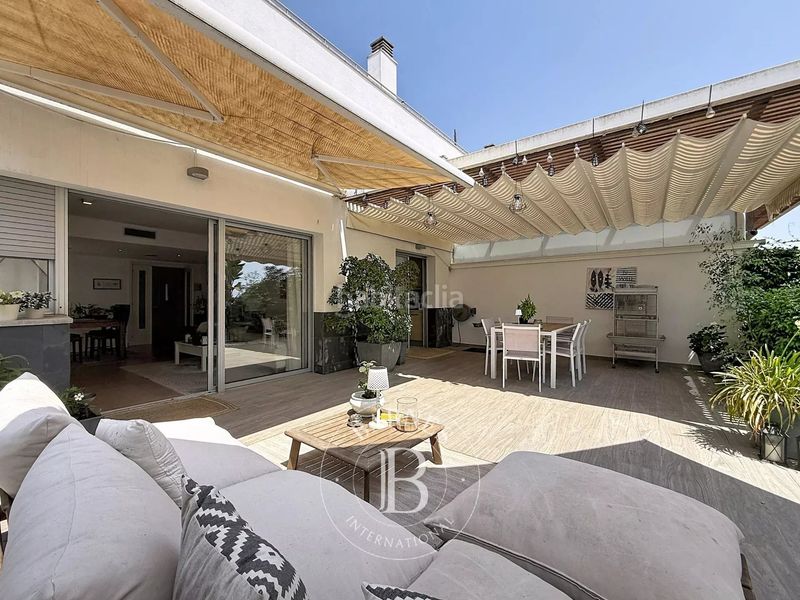 Foto da05ca25-3c97-4deb-99fd-a7e69a2a6d11. Maison jumelée avec chauffage parking piscine dans Vallveric Mataró