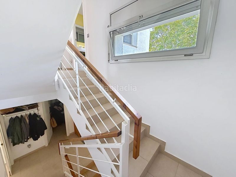 Foto 9bec57e8-d86f-470a-9b15-8fbc784d9fa6. Xalet amb calefacció aparcament piscina a Vallveric Mataró