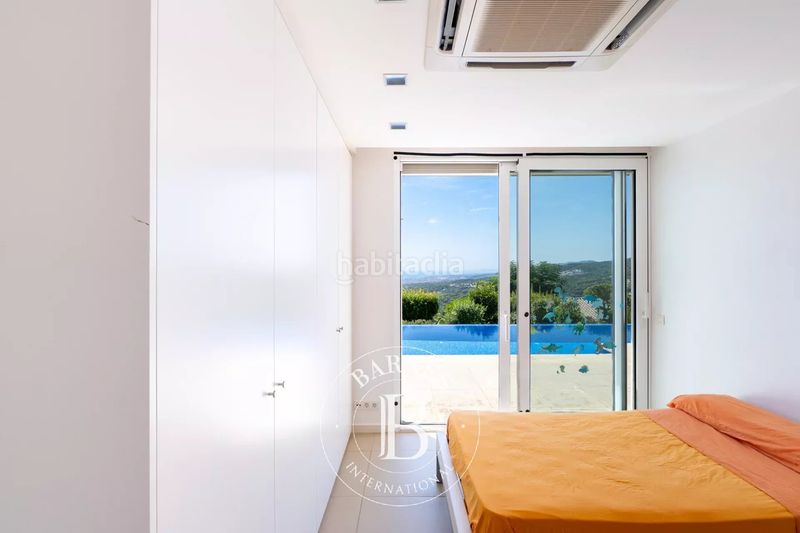 Foto 2165bed1-2c33-45d4-9f95-1d231b5381a7. Casa amb calefacció aparcament piscina a Supermaresme Sant Andreu de Llavaneres