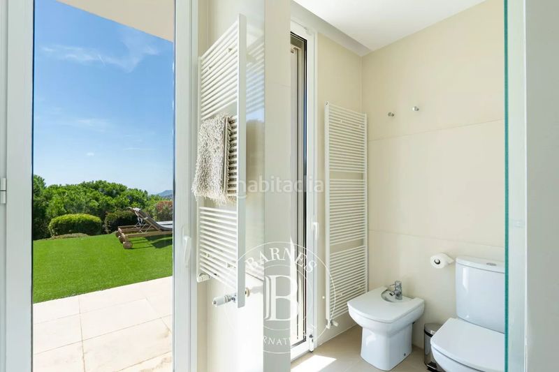 Foto b10c0a8b-9274-41c5-ba18-d95e9efa03be. Casa amb calefacció aparcament piscina a Supermaresme Sant Andreu de Llavaneres