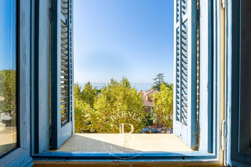 Foto 0a43bb9a-a09d-4788-82cc-9dd68205417e. Maison avec chauffage parking piscine dans Califòrnia-Santa Madrona Masnou (El)