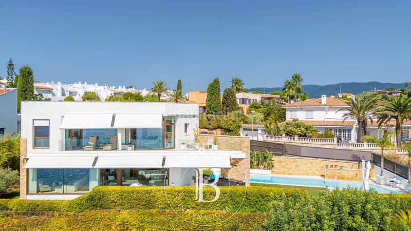 Foto 67806dd1-7d08-4a6f-80c8-269e61d6b988. Casa amb calefacció aparcament piscina a Urbanitzacions Sant Pol de Mar