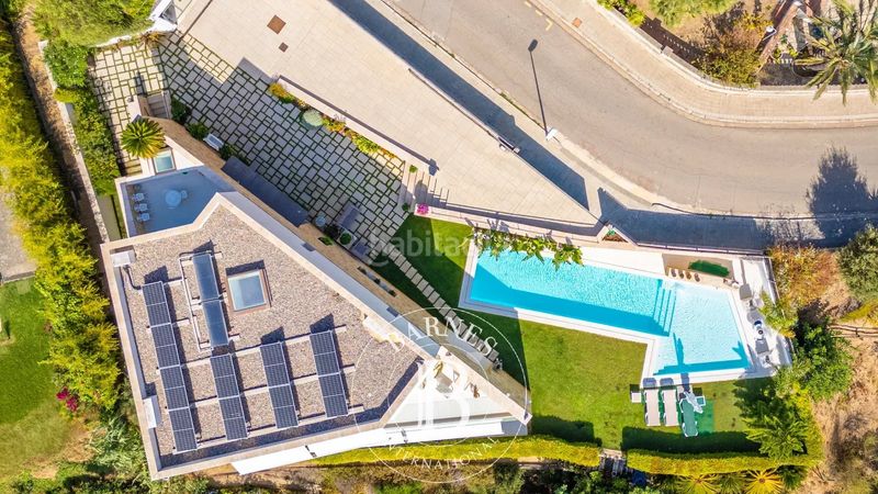 Foto a0f982d9-5686-4a96-95a8-55bb3f017f52. Casa amb calefacció aparcament piscina a Urbanitzacions Sant Pol de Mar