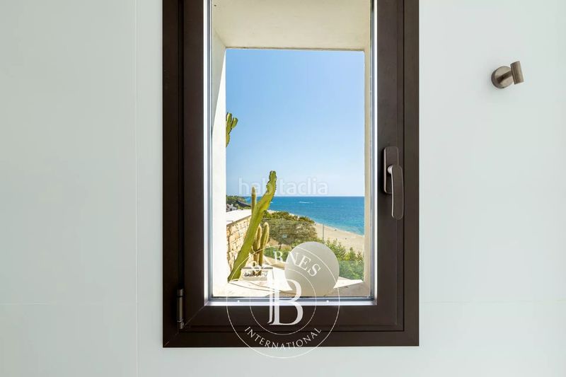 Foto accebe14-a86c-4439-b60b-79478ecd1dd0. Casa amb calefacció aparcament piscina a Urbanitzacions Sant Pol de Mar