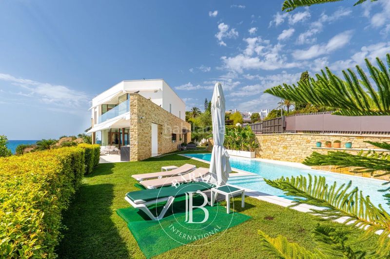 Foto b667a082-a85f-4ae3-9a80-30fb846cfb77. Casa amb calefacció aparcament piscina a Urbanitzacions Sant Pol de Mar