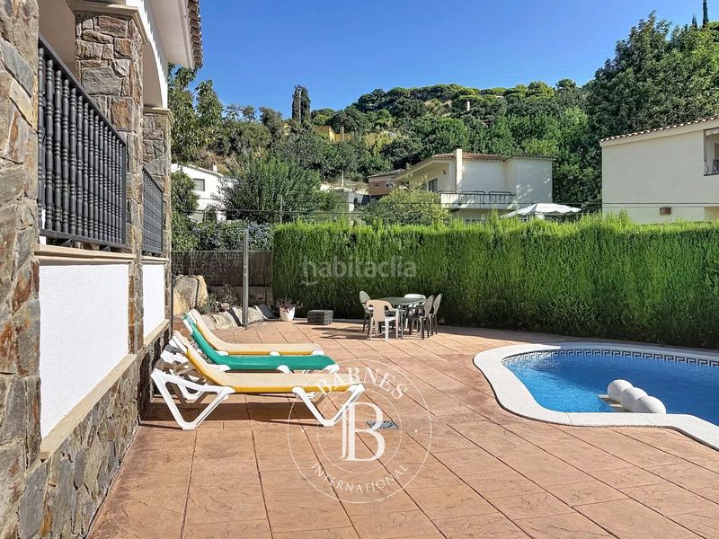 Foto 3a0b1a40-0afc-4d78-9a09-4e58752a4673. Maison avec chauffage parking piscine dans Cabrera de Mar
