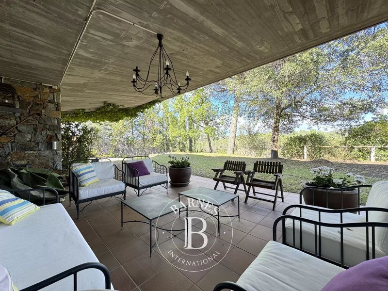 Foto 4588ba92-3625-4f9c-94fd-7e3c85f440a6. Casa con riscaldamento parcheggio in Vallromanes