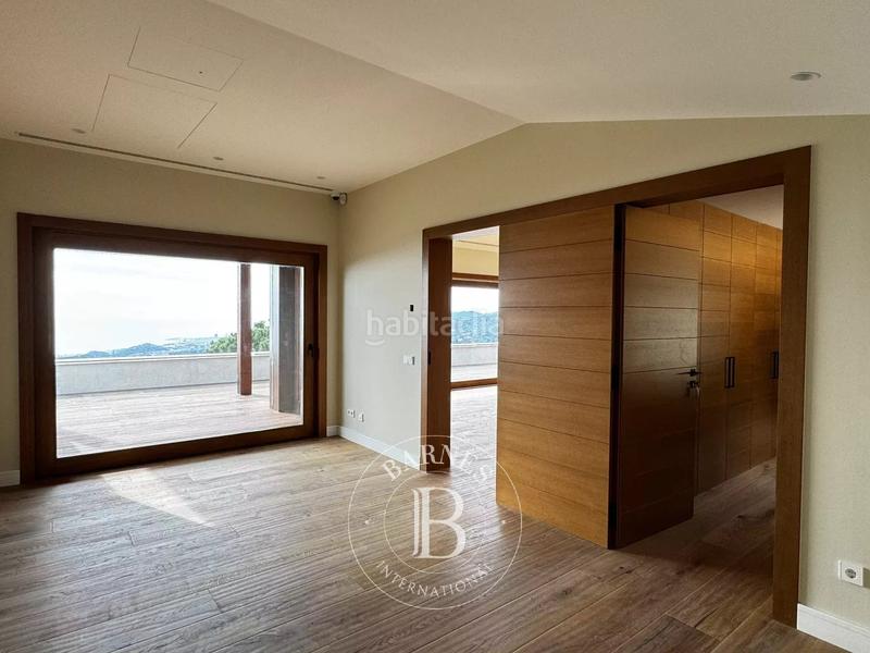 Foto 686939ab-bf79-45fd-b3b1-78e9fb6a27a7. Casa con riscaldamento parcheggio piscina in Supermaresme Sant Vicenç de Montalt