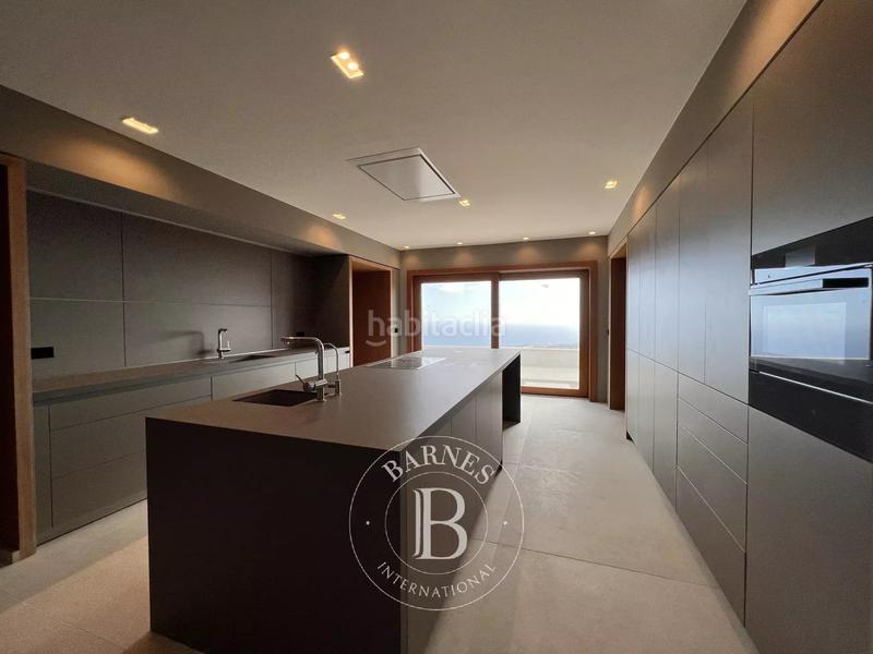 Foto 7a42044f-d72f-4f3a-ada7-f62c96803bc4. Casa con riscaldamento parcheggio piscina in Supermaresme Sant Vicenç de Montalt