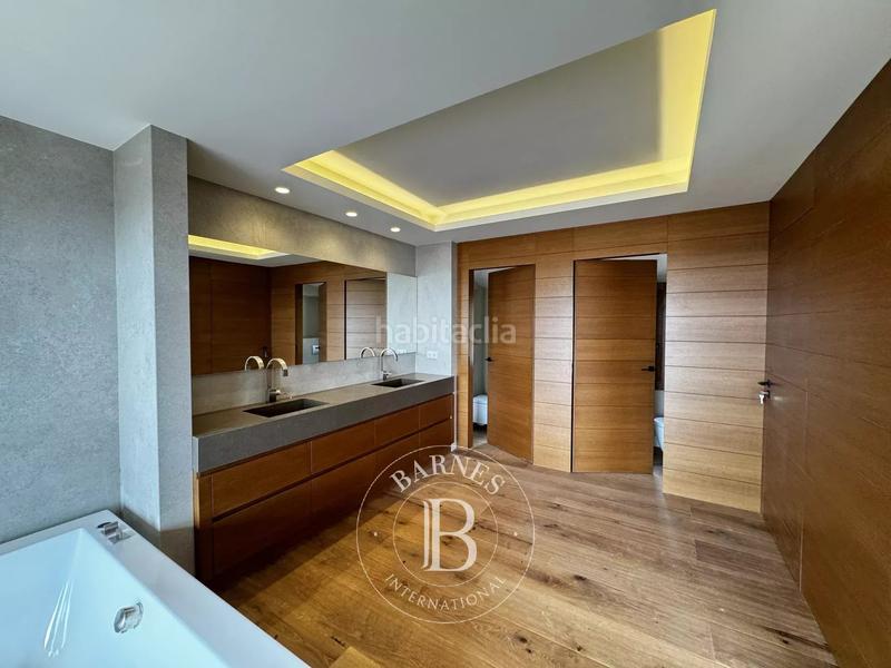 Foto fd33b459-67f3-4445-9763-269cded15f3b. Casa con riscaldamento parcheggio piscina in Supermaresme Sant Vicenç de Montalt