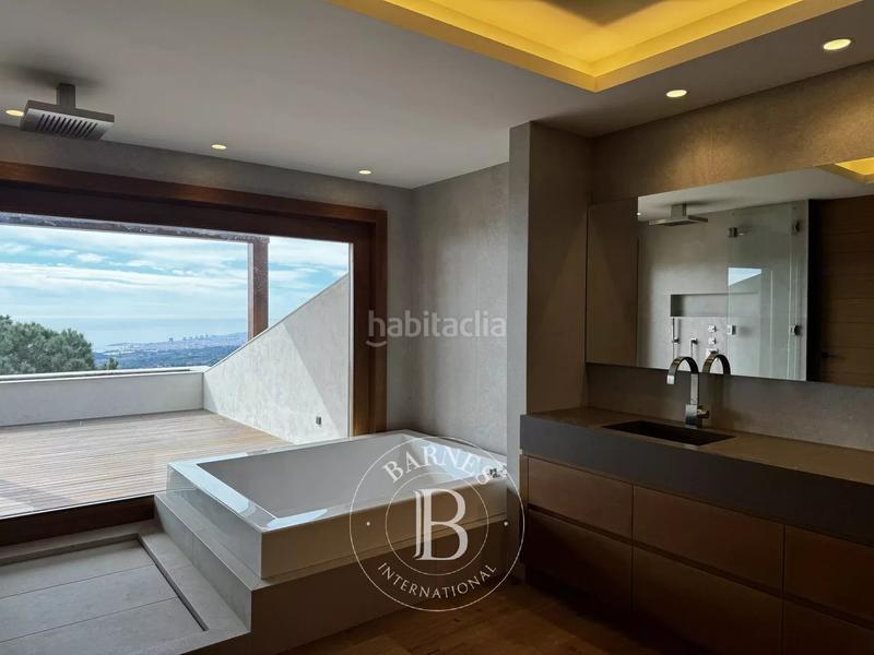 Foto 28608dfd-cd3f-4bfd-8904-7f1c5526b011. Haus mit heizung parking pool in Supermaresme Sant Vicenç de Montalt