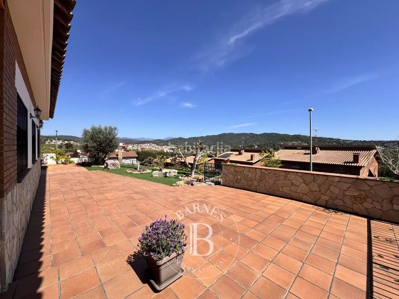 Foto c22a4324-4cd3-4426-8507-a6ee659bbec3. Casa amb calefacció aparcament piscina a Nucli Urbà Argentona