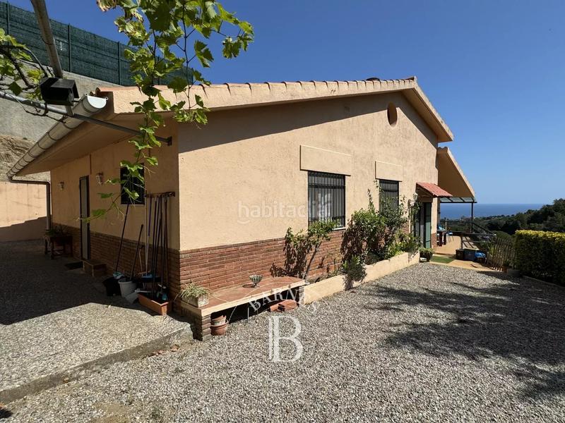 Foto 42b44cd6-48b2-4126-9ae3-f28d1bba43f6. Casa en Urbanitzacions Mataró