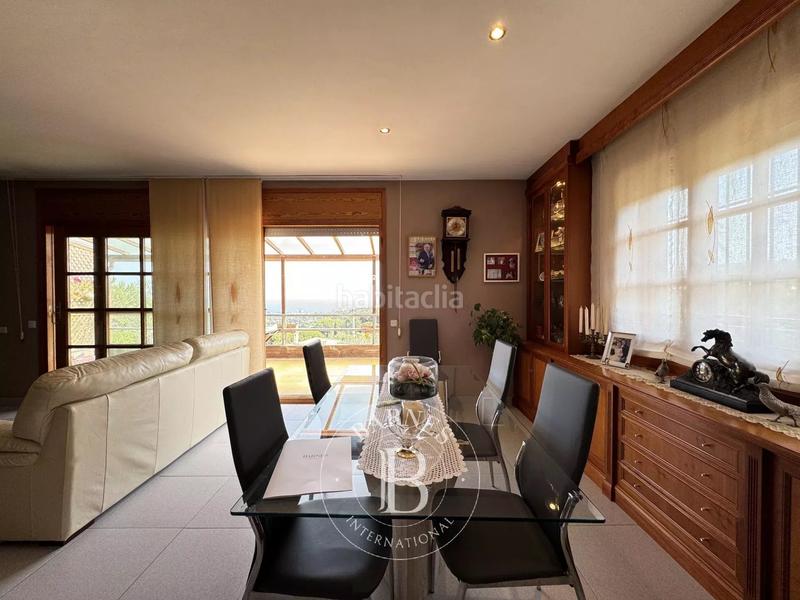 Foto 6d5874d6-d321-4ab5-adfb-ff2c5eef8181. Casa en Urbanitzacions Mataró