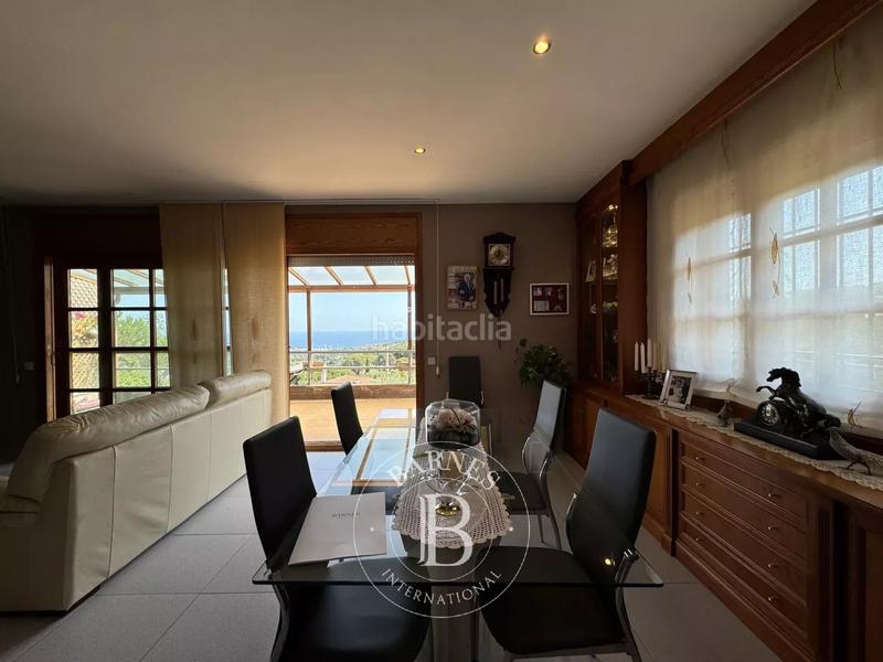 Foto a9e5a7e5-d7da-4b8b-bdea-ed4489fd44c8. Casa en Urbanitzacions Mataró