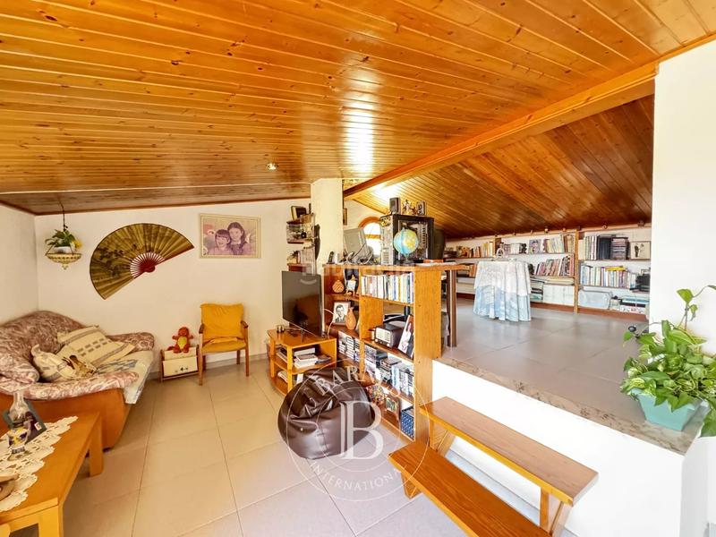 Foto e6eb7091-eac0-43dc-9be9-abedf3983ed1. Casa en Urbanitzacions Mataró