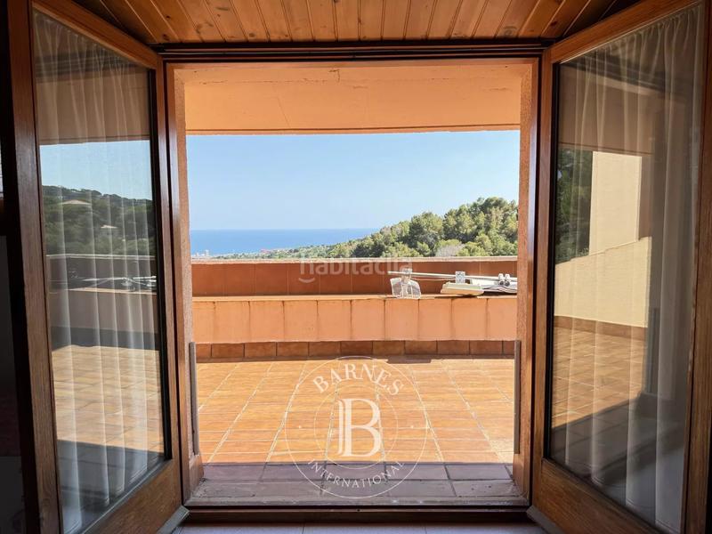 Foto 6259b7cc-e475-49e2-8933-86900392e160. Haus mit heizung parking in Urbanitzacions Mataró