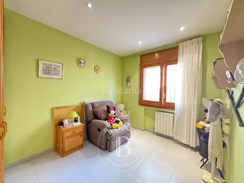 Foto 8d1bb2c8-5e0a-4220-a0f6-74faf1114844. Haus mit heizung parking in Urbanitzacions Mataró