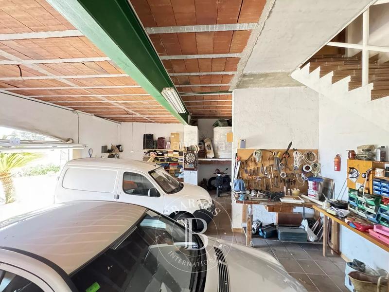 Foto ea01071e-cd14-4113-9cf1-71876a4527f2. Haus mit heizung parking in Urbanitzacions Mataró