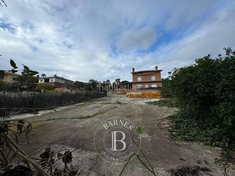 Foto bddc4774-2e5a-404a-81e3-df21a97fa7ff. Terrain résidentiel dans Premià de Dalt