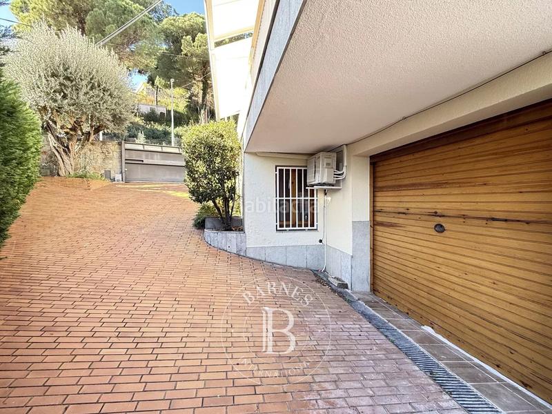 Foto 385a6015-9aaa-41cf-a3d6-f7d6d1979372. Casa en Urbanitzacions Mataró