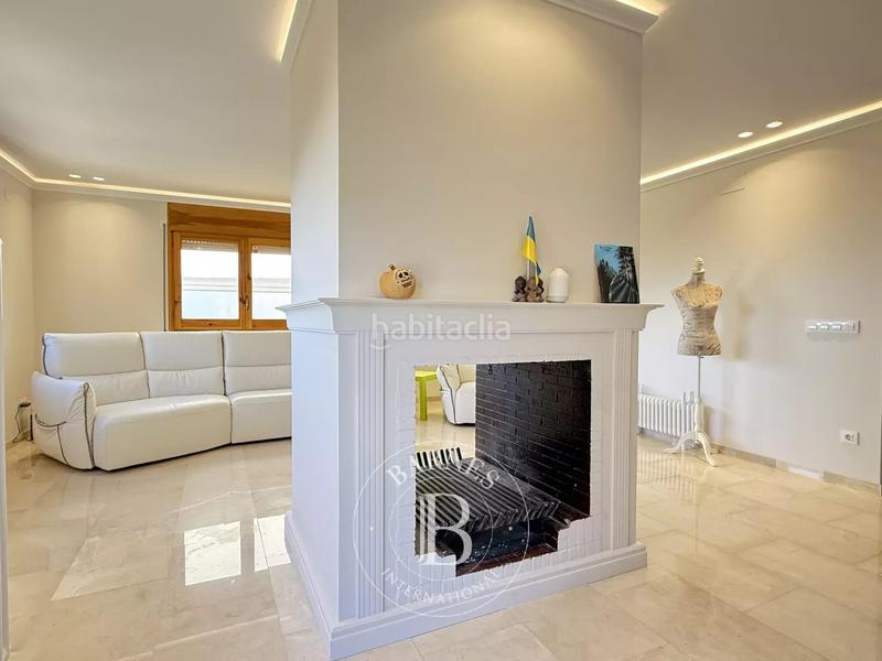 Foto 1a13052f-6fae-409f-b802-4ad6d533dc1b. Haus mit heizung parking in Urbanitzacions Mataró