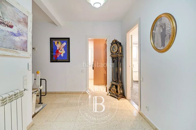 Foto 7515393d-fbfe-4f53-a234-93c5e92902a8. Casa amb calefacció aparcament piscina a Urbanitzacions Mataró