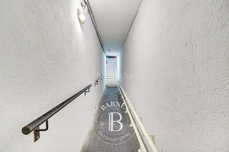 Foto b001bf2d-6f0e-4424-85a0-2c2ca72a6748. Casa amb calefacció aparcament piscina a Urbanitzacions Mataró