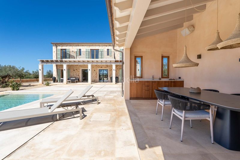 Foto 2257d237-ff68-43fa-a7a3-13bdea64956c. Masia amb calefacció aparcament piscina a Es Llombards Santanyí