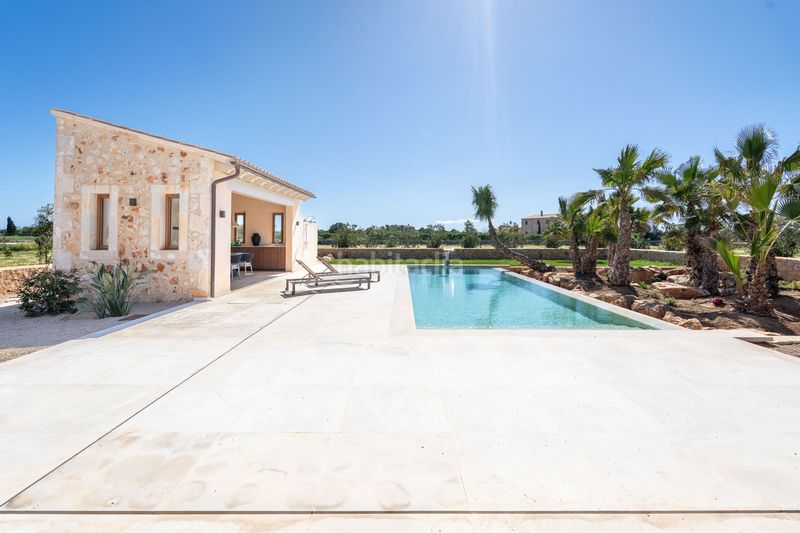 Foto 316bb696-7520-4b79-bb41-d28f9128175a. Masia amb calefacció aparcament piscina a Es Llombards Santanyí