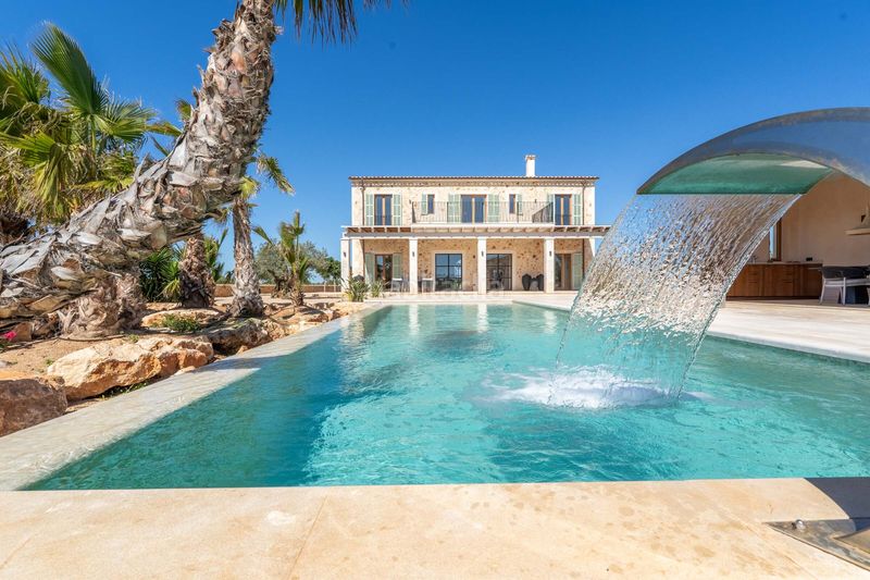 Foto 3e9e5dd8-ec94-4ae7-a46c-a532691fa520. Masia amb calefacció aparcament piscina a Es Llombards Santanyí