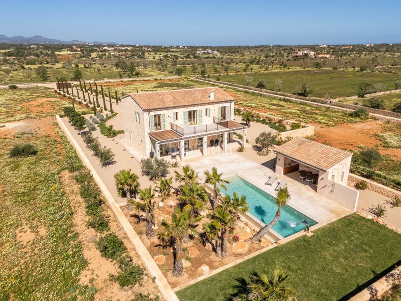 Foto 5c4dd017-ec1e-42d8-b5c7-a62343a5b60a. Masia amb calefacció aparcament piscina a Es Llombards Santanyí