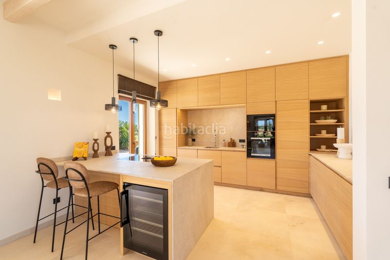 Foto bdfa05f3-8b32-4798-8894-99bbe79b9f56. Masia amb calefacció aparcament piscina a Es Llombards Santanyí