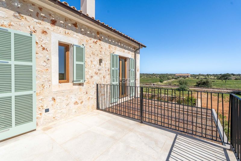 Foto d5849284-29c8-4051-9632-3757bb0b3278. Masia amb calefacció aparcament piscina a Es Llombards Santanyí