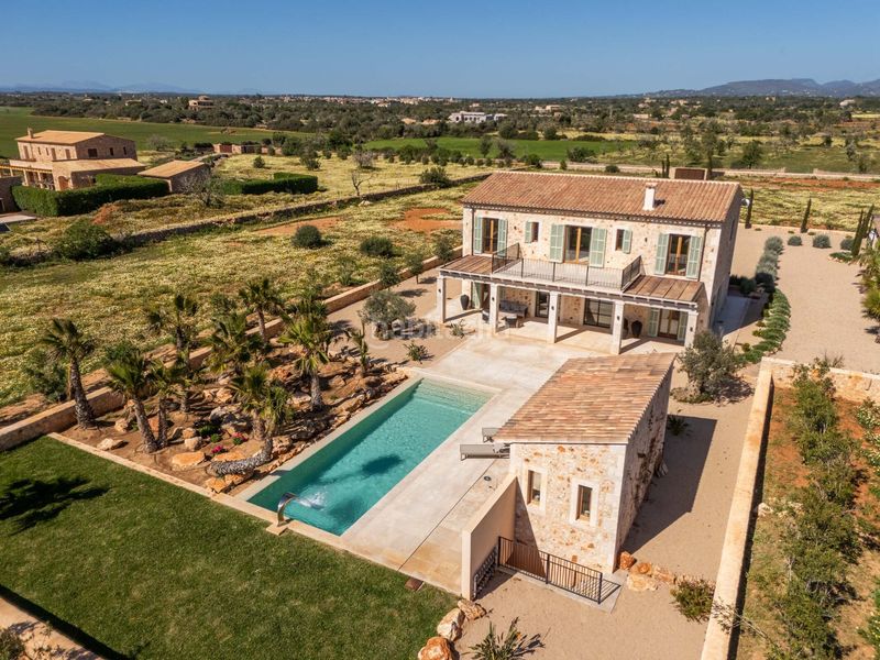 Foto e83a496f-aa59-49ab-bf06-93c62818af58. Masia amb calefacció aparcament piscina a Es Llombards Santanyí