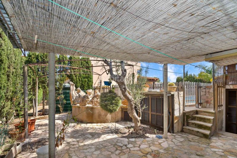 Foto 8f388b8d-744f-4401-a1e8-2bdf606dc166. Masia amb aparcament piscina a Portocolom Felanitx