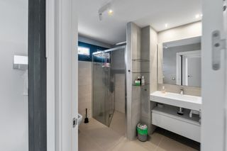 Casale in Cala Murada. Villa de diseño moderno con piscina, invernadero y muebles de al