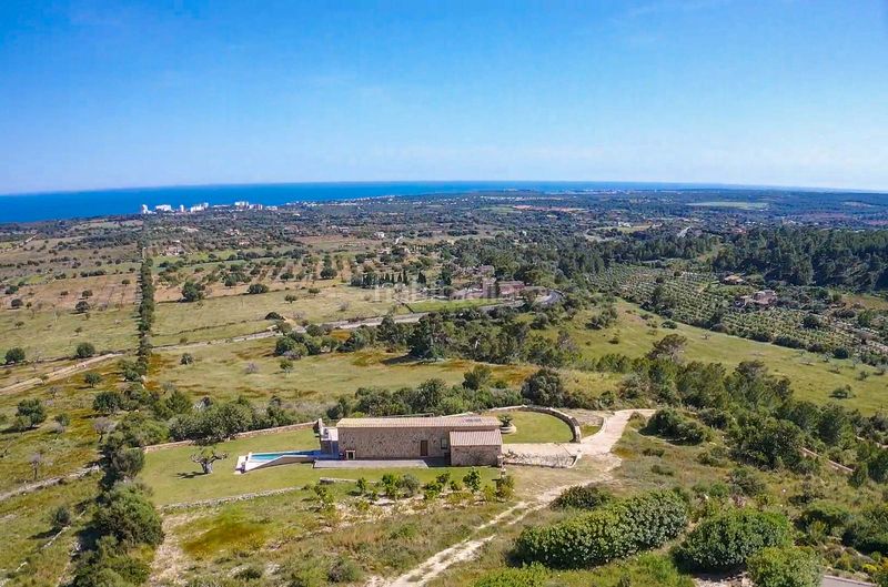 Foto d0fbc874-7f22-43f3-a820-f0d30792ce20. Masia amb calefacció aparcament piscina a Manacor centre Manacor