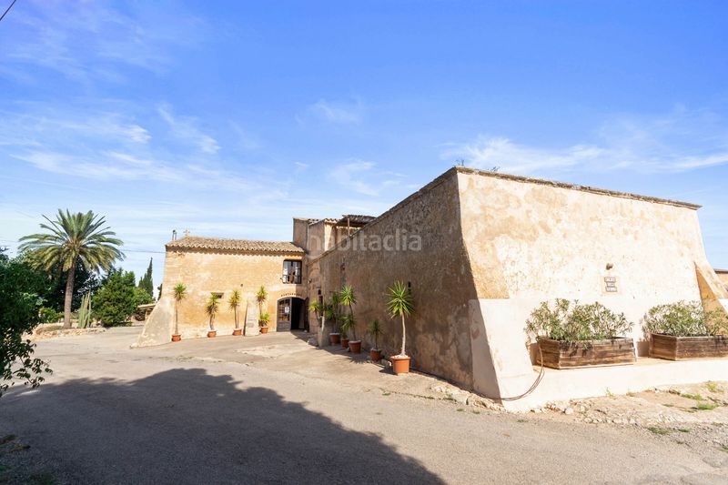 Foto cf559ecb-46ea-4d99-b524-d5f39dbaad61. Masia amb aparcament piscina a Felanitx poble Felanitx