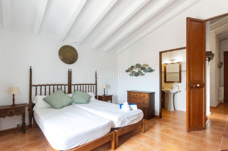 Foto d0d36926-b3f0-4501-8d05-23187a0357f6. Masia amb aparcament piscina a Felanitx poble Felanitx