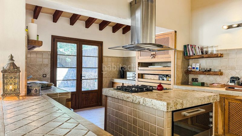 Foto ce6a0f73-330c-4234-9ec3-7407b3e455a4. Masia amb aparcament piscina a Calvià poble Calvià