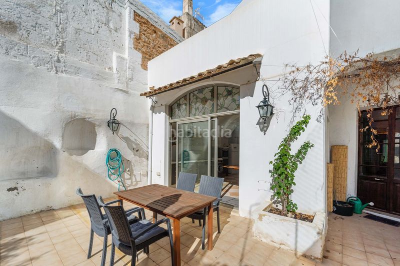 Foto 2c00ad34-b242-46ae-a5e7-b5dfa0407d63. Casa amb aparcament a Felanitx poble Felanitx