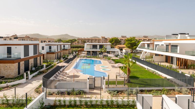 Foto f6f64442-1775-4a39-bdfa-2422e2259865. Casa aparellada amb calefacció aparcament piscina a Capdepera