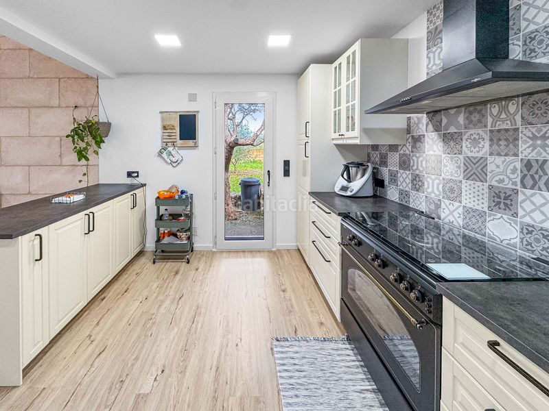 Foto edf66fac-2ce0-40ca-a192-68edb5ab2411. Masia a Felanitx poble Felanitx