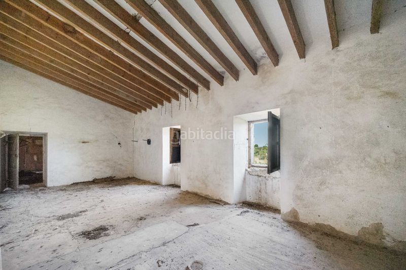 Foto 3adcd9b4-4293-4ac0-837c-c407dbded0fe. Casa amb aparcament a Campos poble Campos